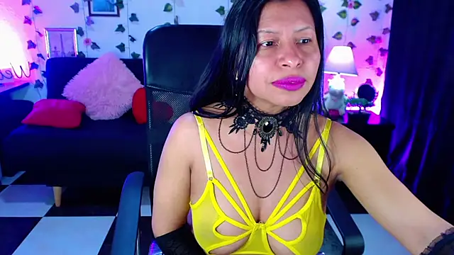 Snapshot of AbbyPrincessAGT chatting on July 2026 09:48:02 PM AbbyPrincessAGT online show from July 2026 09:48:02 PM