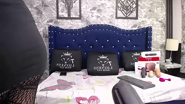 Snapshot of miha_sex91 chatting on November 2025 12:21:01 PM miha sex91 online show from November 2025 12:21:01 PM