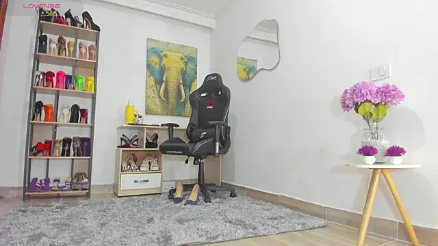 Camillevegas online show from November 2025 02:34:02 AM