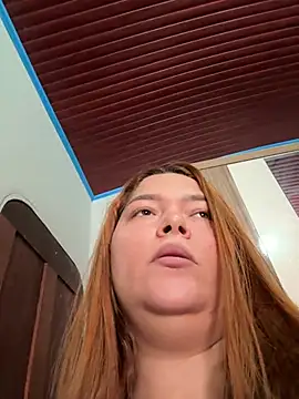 GoddessChaar online show from April 2026 01:35:01 PM