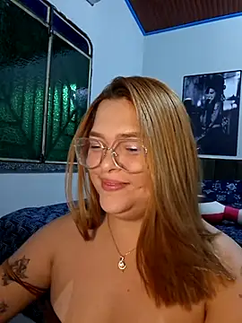 GoddessChaar online show from April 2026 11:00:01 PM