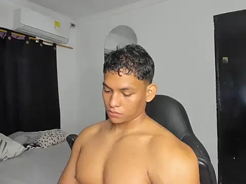 bigger ragnarsson online show from February 2026 01:18:01 PM