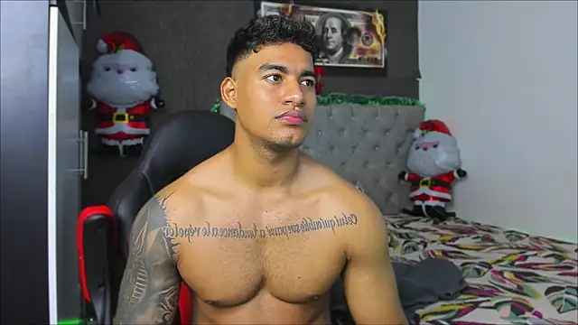 luigi hot  online show from December 2025 05:51:01 PM