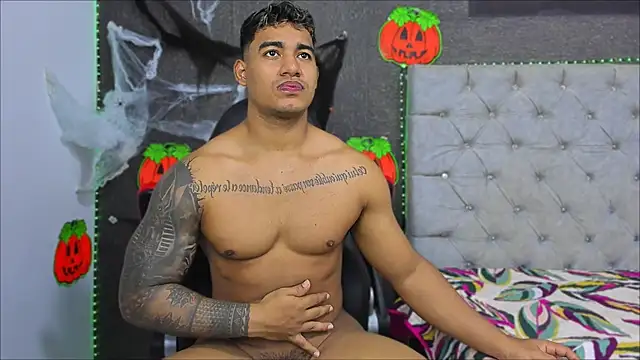 luigi hot  online show from October 2025 10:12:01 AM