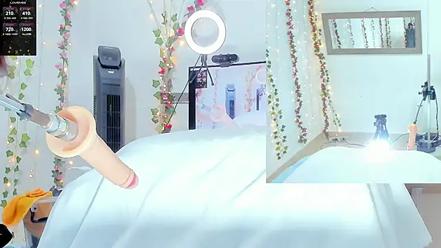 Genesis Love   online show from October 2025 09:30:02 AM