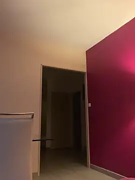 latinaesp online show from April 2026 09:06:01 PM