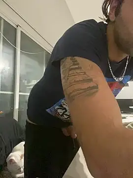 Snapshot of mikekmi21 chatting on February 2025 12:08:02 AM mikekmi21 online show from February 2025 12:08:02 AM