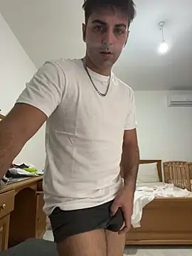 Snapshot of mikekmi21 chatting on October 2025 01:01:02 PM mikekmi21 online show from October 2025 01:01:02 PM