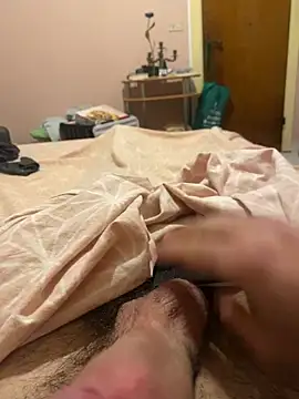 Snapshot of mikekmi21 chatting on February 2025 04:58:02 PM mikekmi21 online show from February 2025 04:58:02 PM