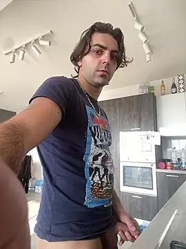 Snapshot of mikekmi21 chatting on February 2025 02:48:02 PM mikekmi21 online show from February 2025 02:48:02 PM