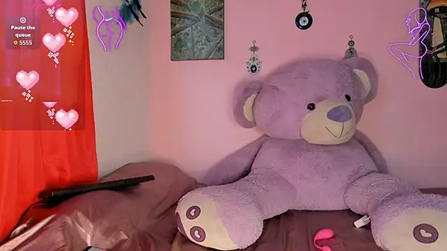 Maddy Jhonsson online show from February 2026 10:53:01 PM