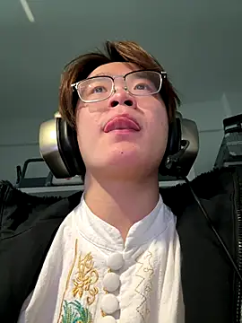 Anson0722 online show from November 2025 07:51:02 AM