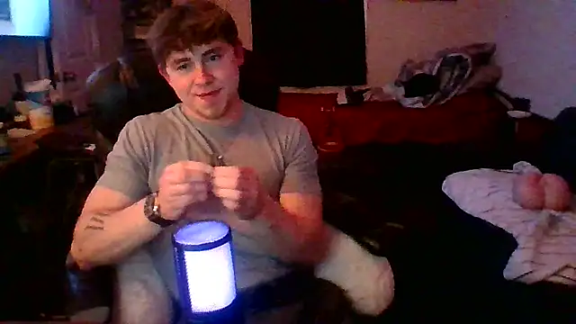 Snapshot of JCstrings chatting on February 2025 05:35:02 AM JCstrings online show from February 2025 05:35:02 AM