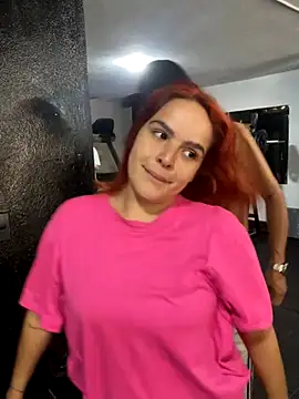 Anaroussew02 online show from December 2025 06:54:02 PM