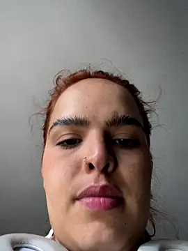 Anaroussew02 online show from December 2025 07:23:02 PM