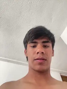 Erickhotddjots online show from April 2026 09:00:02 PM