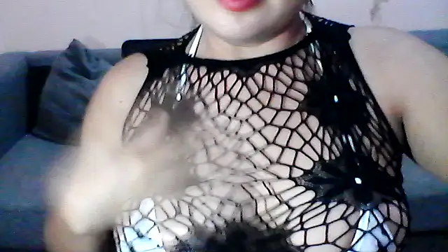 Snapshot of shashel5 chatting on July 2026 05:36:01 AM shashel5 online show from July 2026 05:36:01 AM