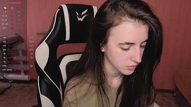 Snapshot of reaiss chatting on October 2025 04:02:02 AM reaiss online show from October 2025 04:02:02 AM