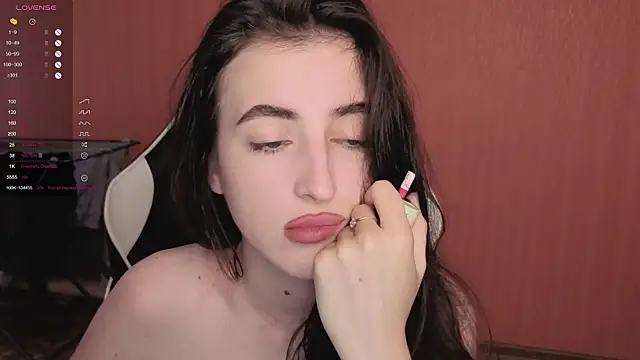 Snapshot of reaiss chatting on September 2025 03:28:01 AM reaiss online show from September 2025 03:28:01 AM