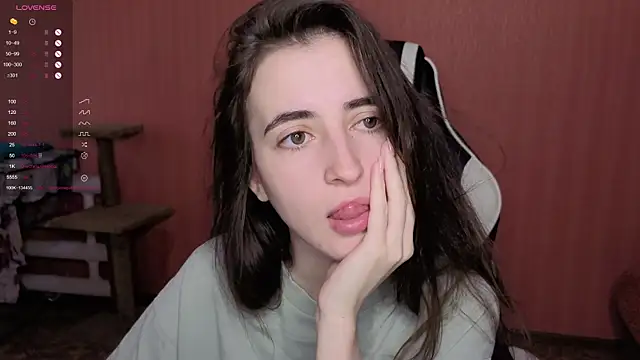 reaiss online show from December 2025 04:44:02 AM