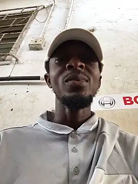 Snapshot of justyou2025 chatting on February 2025 01:53:02 PM justyou2025 online show from February 2025 01:53:02 PM