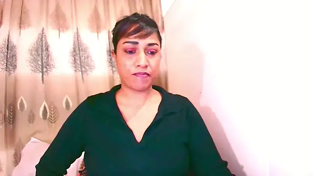 Snapshot of Indian_Erotic69 chatting on June 2026 05:19:02 AM Indian Erotic69 online show from June 2026 05:19:02 AM