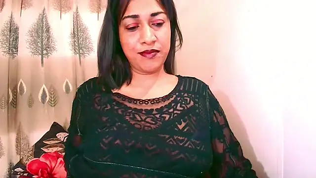Snapshot of Indian_Erotic69 chatting on May 2026 05:28:02 AM Indian Erotic69 online show from May 2026 05:28:02 AM