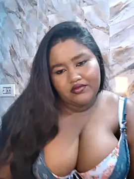 horny diana online show from April 2026 05:05:01 PM