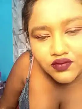 horny diana online show from November 2025 06:23:02 PM