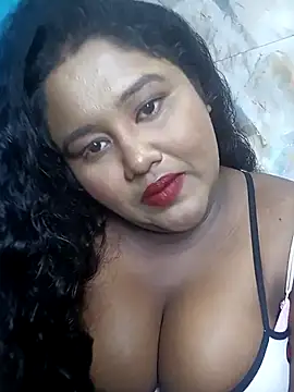 Snapshot of horny_diana chatting on October 2025 06:07:02 PM horny diana online show from October 2025 06:07:02 PM