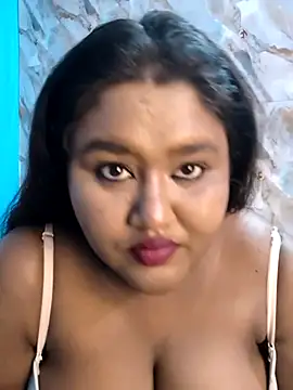 horny diana online show from April 2026 05:25:01 PM