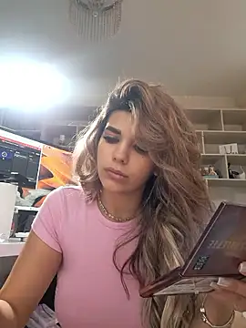 Bella Posh online show from January 2026 07:34:01 AM