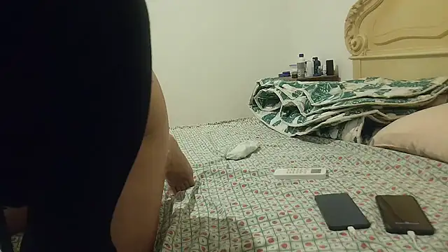 Snapshot of Ramona870 chatting on February 2026 06:14:02 AM Ramona870 online show from February 2026 06:14:02 AM