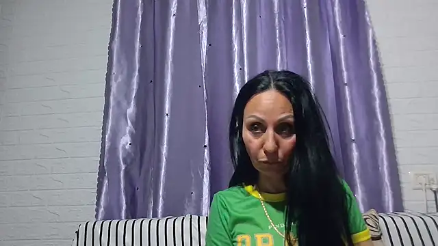 Ramona870 online show from April 2026 05:39:01 PM