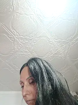 Snapshot of Ramona870 chatting on December 2025 08:14:01 PM Ramona870 online show from December 2025 08:14:01 PM