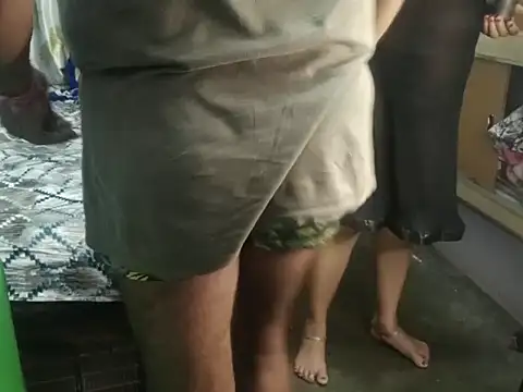 longsexji online show from October 2025 06:08:01 PM