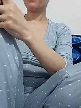 BUSE8821 online show from December 2025 02:20:01 PM