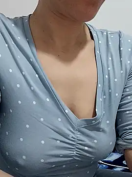 BUSE8821 online show from December 2025 02:14:02 AM