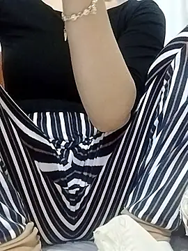 BUSE8821 online show from January 2026 05:20:01 PM