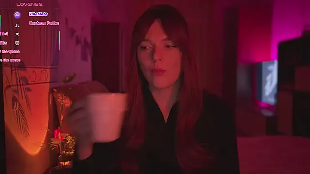 CherryRed Girl online show from March 2026 09:11:01 PM