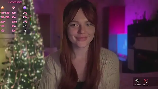 Snapshot of CherryRed_Girl chatting on December 2025 11:42:01 PM CherryRed Girl online show from December 2025 11:42:01 PM