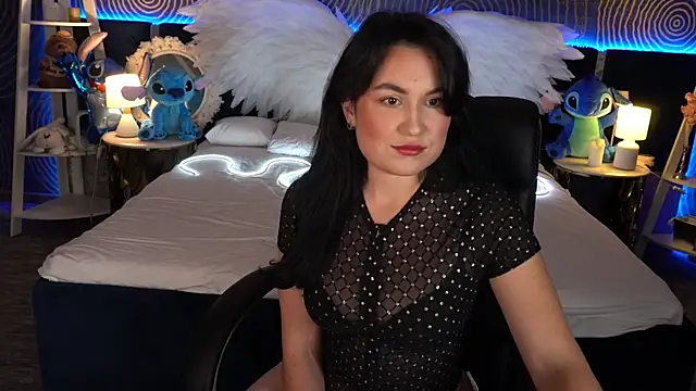 LilyFoxyy online show from November 2025 02:06:02 PM