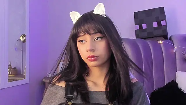 Seren Bleck online show from November 2025 02:59:01 AM