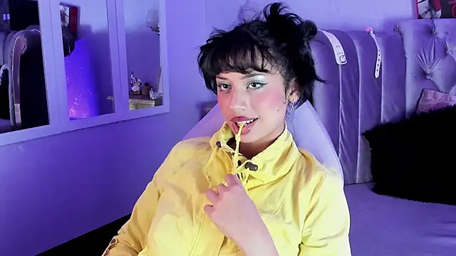 Seren Bleck online show from September 2025 04:01:02 AM