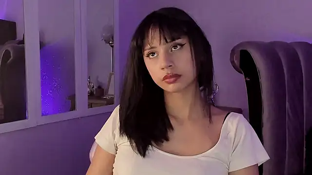 Seren Bleck online show from September 2025 02:17:02 AM