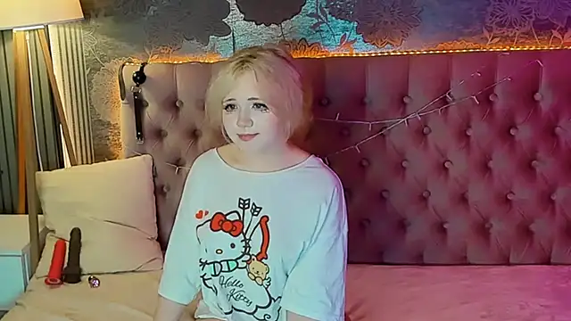 EmilyAngells online show from June 2026 06:58:01 AM