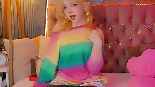 EmilyAngells online show from April 2026 06:17:01 AM