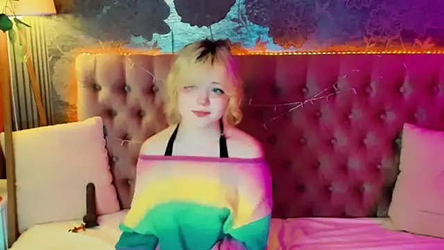 EmilyAngells online show from May 2026 07:28:01 AM