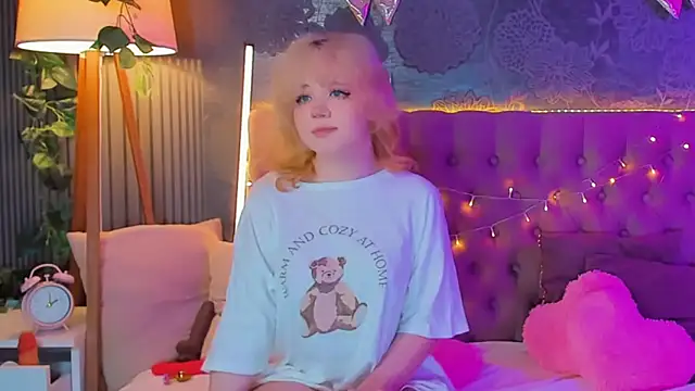 EmilyAngells online show from April 2026 06:09:02 AM