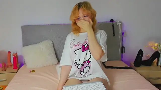 EmilyAngells online show from November 2025 08:35:01 AM